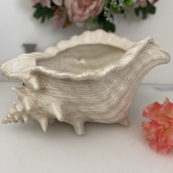 Vintage Ceramic Mold Neutral Nautilus Conch Sea Shell Planter Vase Beach House - Picture 5 of 12